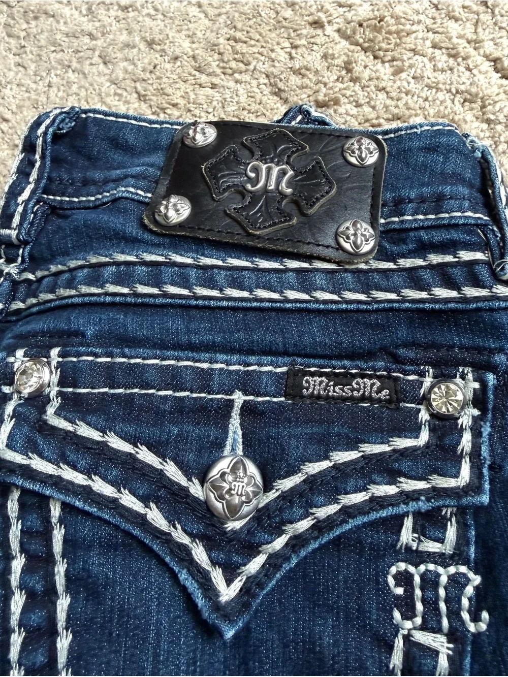 Miss Me Blue Jeans size 28 Skinny Embellished Rhinestones Pockets Thick Stitch